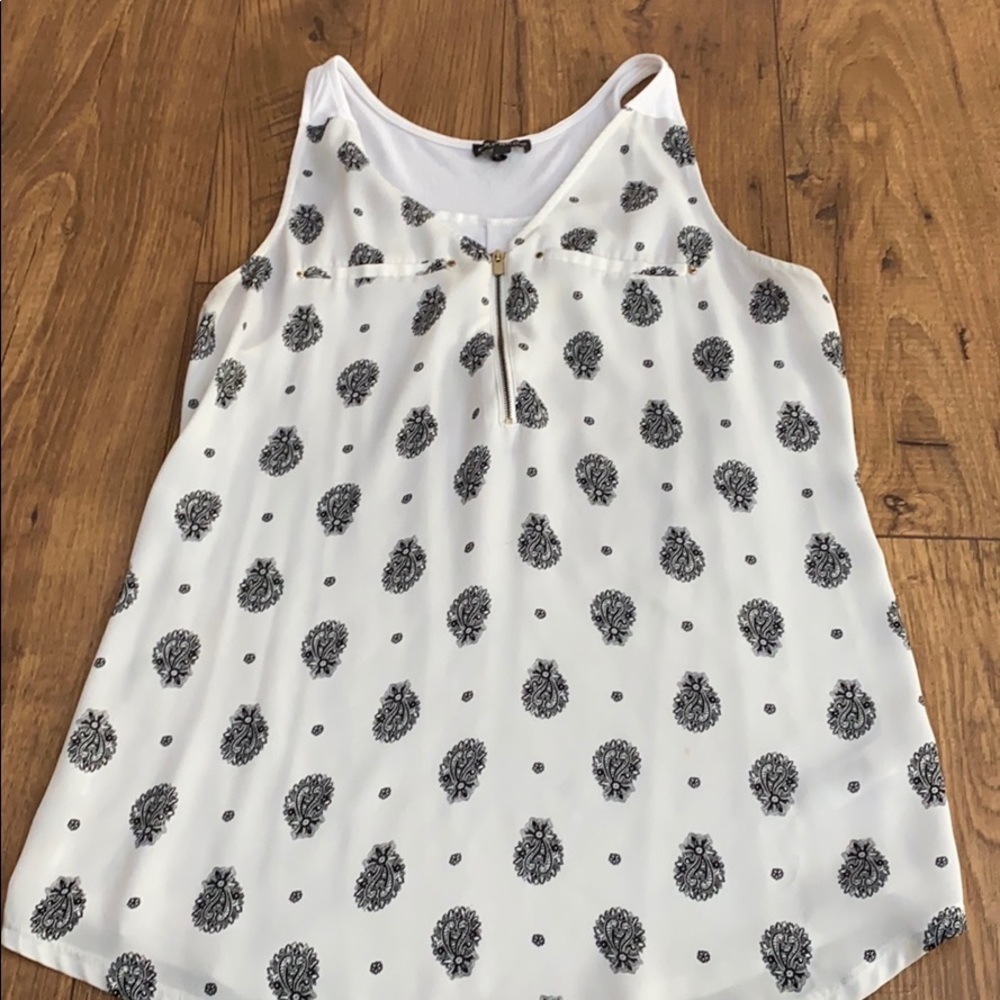Zipper Tank